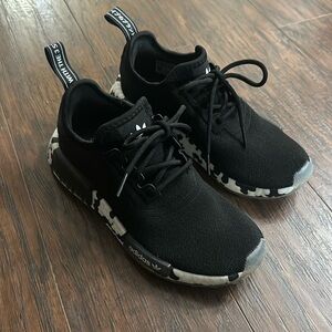 Adidas NMD R1 Cow Print Size 4